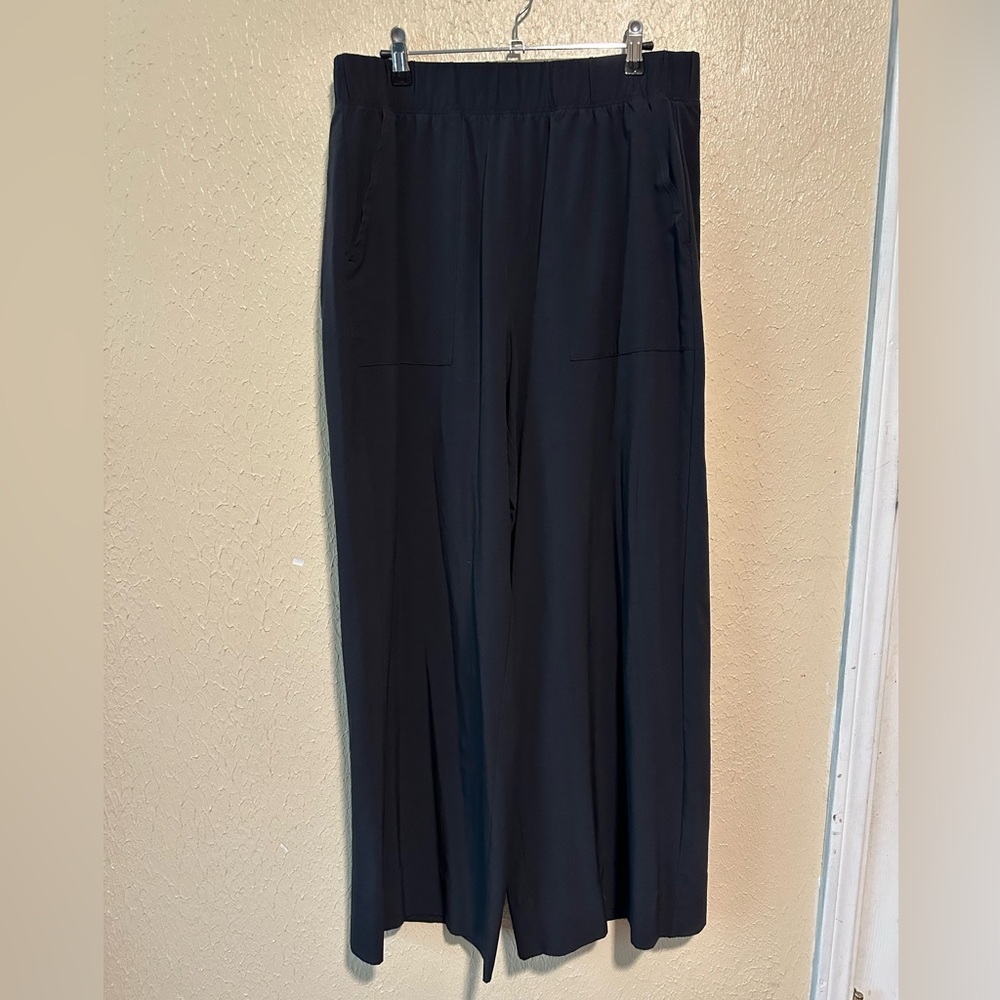 BEYOND YOGA Easy Wide Leg Pants Black Loungewear Travel Size XL Pull On‎